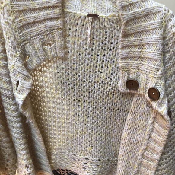 Free People Sweaters - Knitted Free People‎ cropped sweater